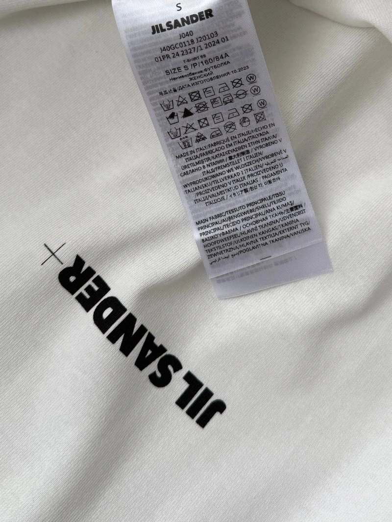 Sleek Unclassified Brand T-Shirts 155321