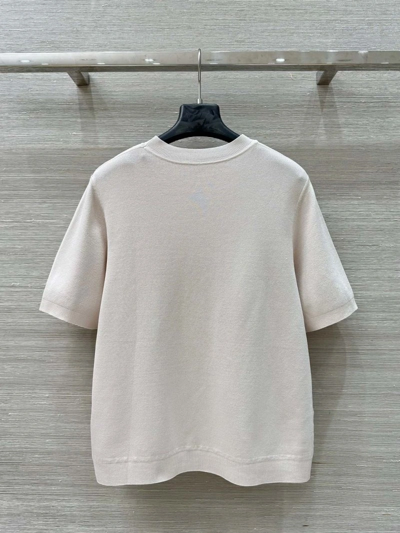 Youthful Unclassified Brand T-Shirts 155276