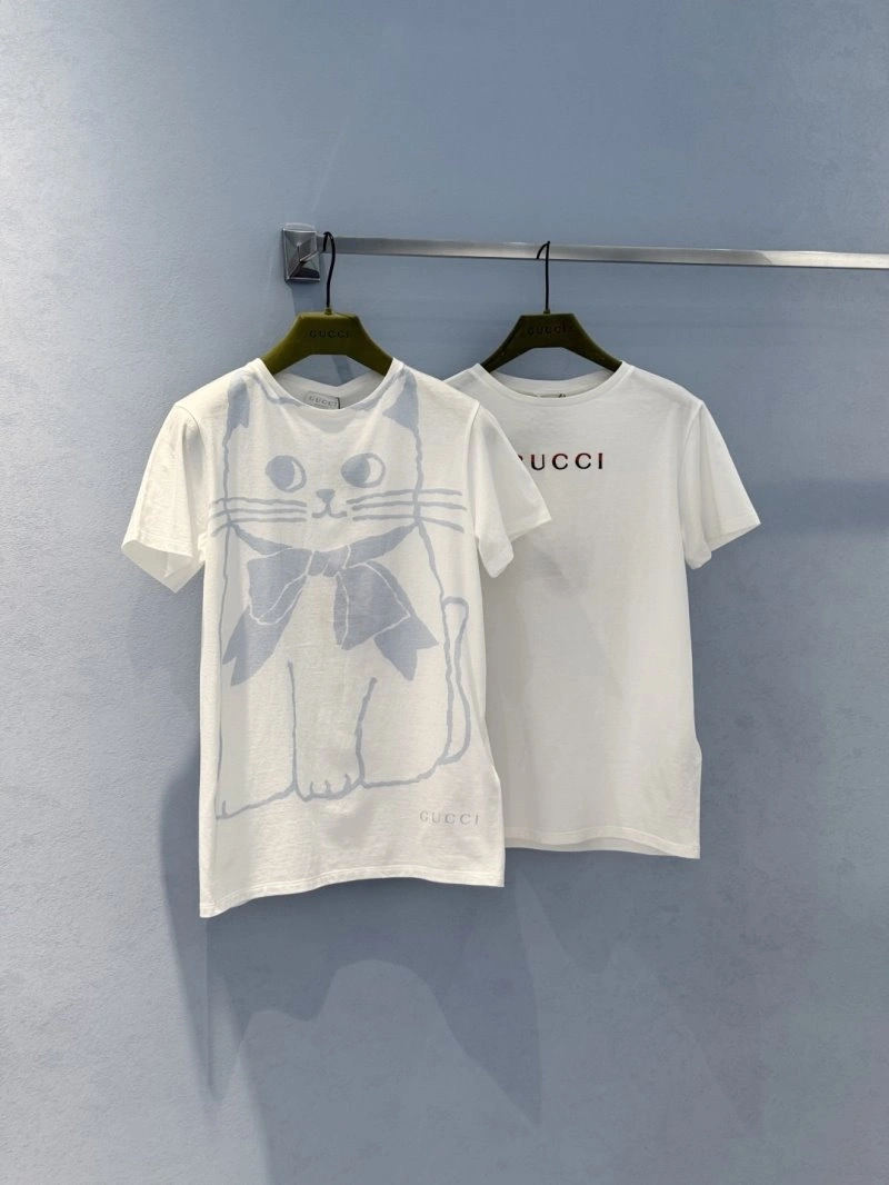 WeatherProof Unclassified Brand T-Shirts 155272