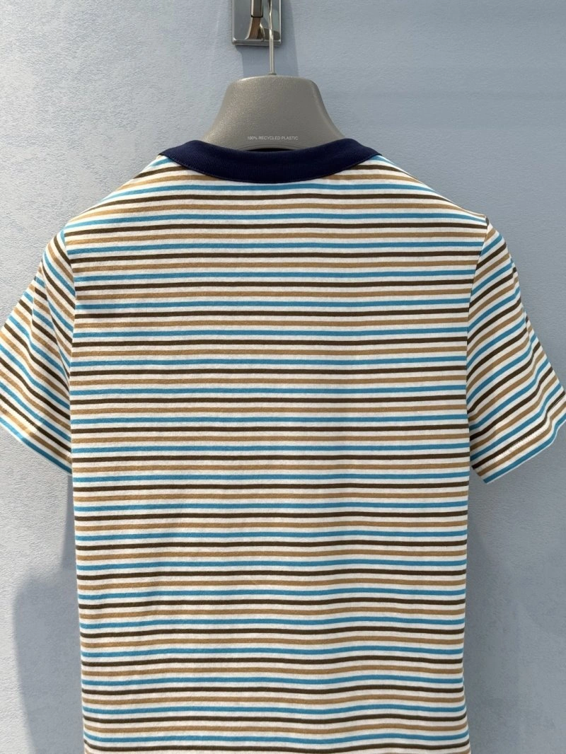 Cozy Unclassified Brand T-Shirts 155256
