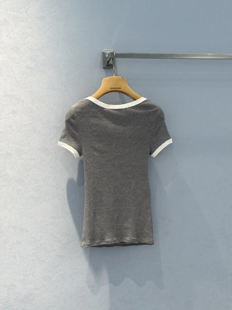 ModernLook Unclassified Brand T-Shirts 155254