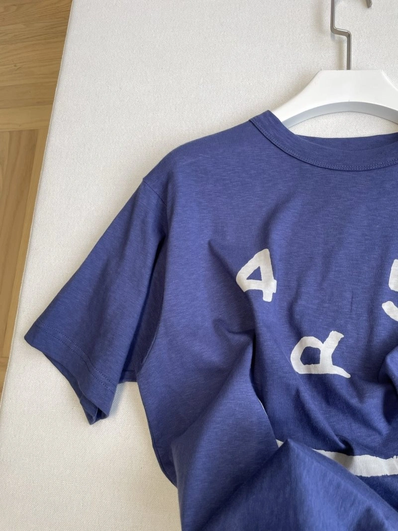 Durable Unclassified Brand T-Shirts 155356