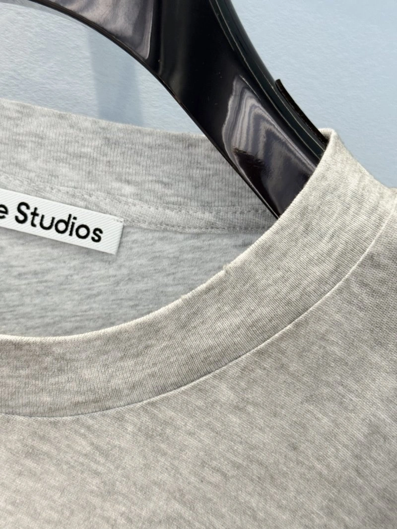 ZipUp Unclassified Brand T-Shirts 155243