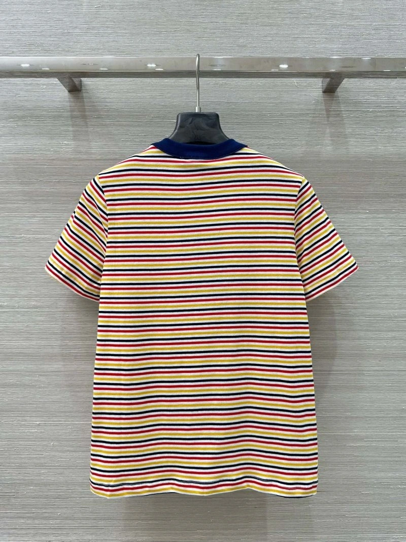 Sporty Unclassified Brand T-Shirts 155235