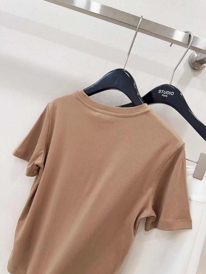 Sophisticated Unclassified Brand T-Shirts 147323