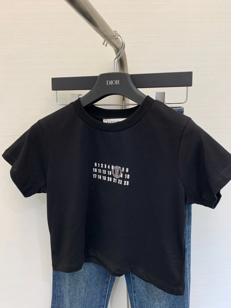 TravelReady Unclassified Brand T-Shirts 147328