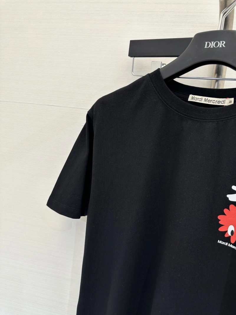 Upgraded Unclassified Brand T-Shirts 147304