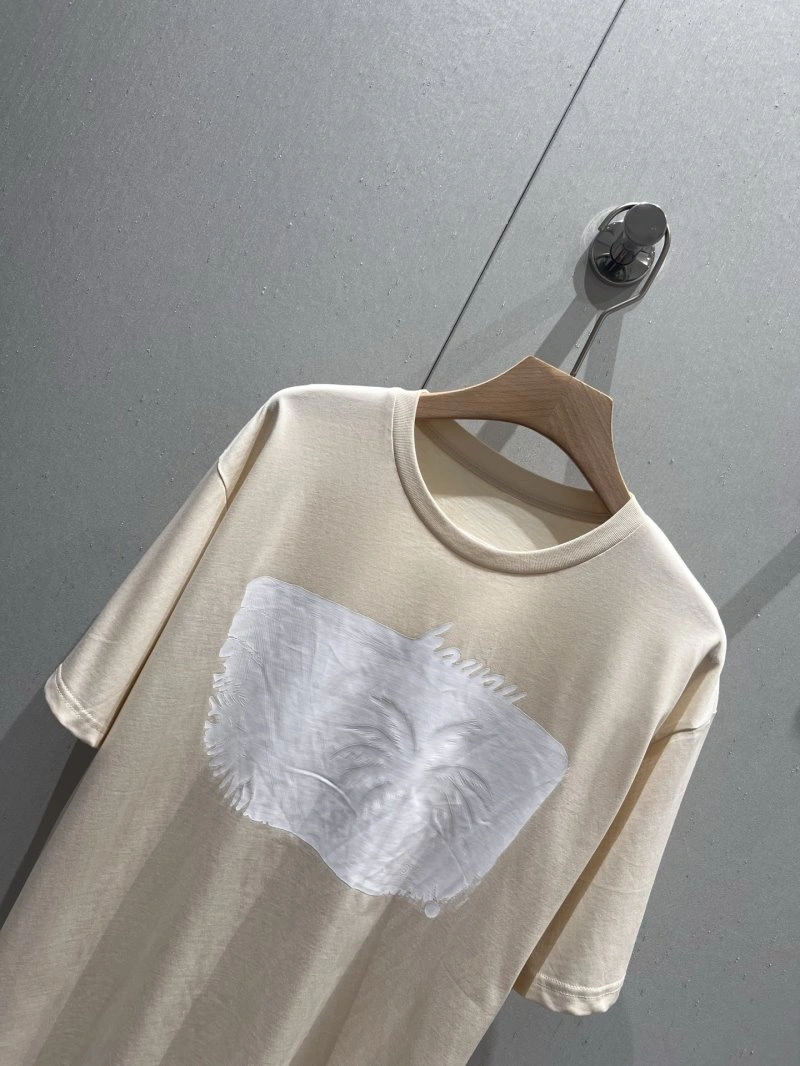 Efficient Unclassified Brand T-Shirts 147296