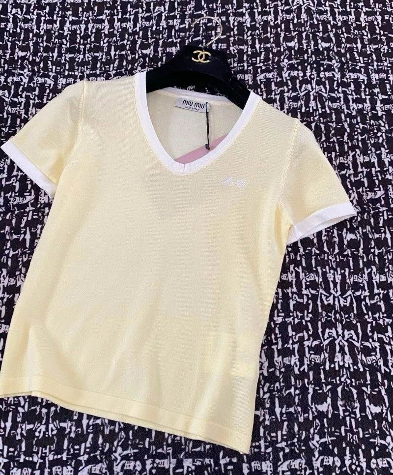 SportInspired Unclassified Brand T-Shirts 147287