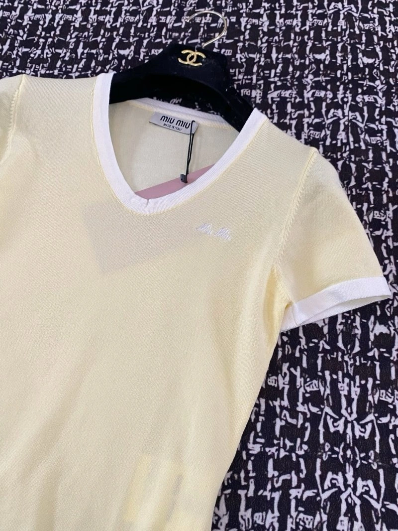 SportInspired Unclassified Brand T-Shirts 147287