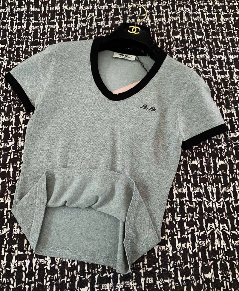Unclassified Brand T-Shirts Snug 147286
