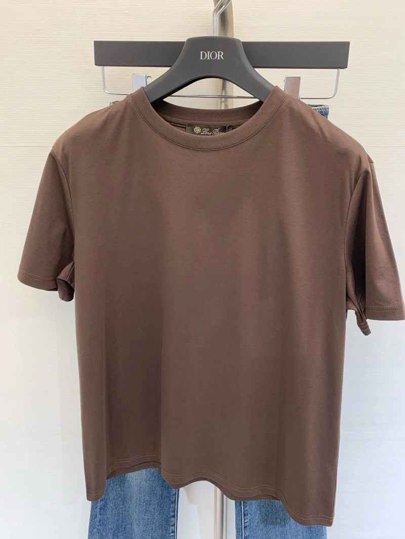 AllSeason Unclassified Brand T-Shirts 147293