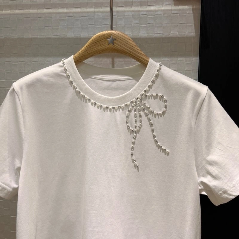 Bold Unclassified Brand T-Shirts 147271