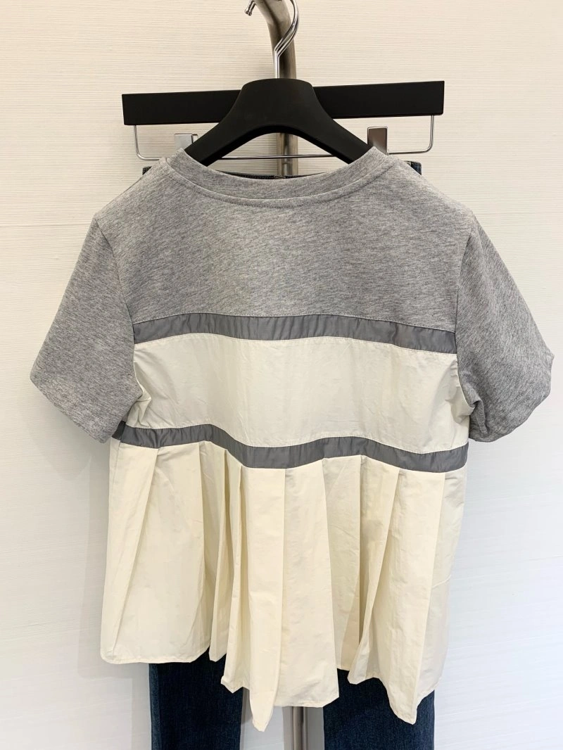 Versatile Unclassified Brand T-Shirts 147273