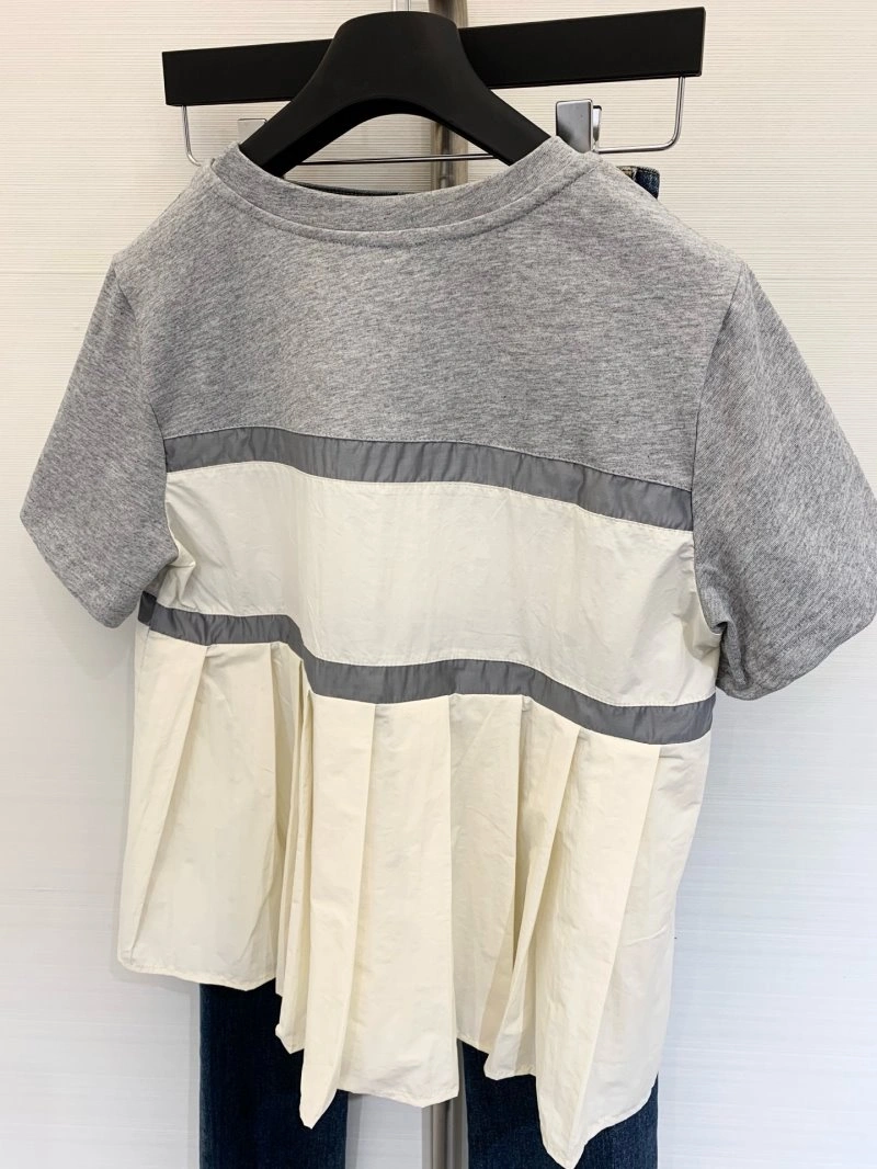 Versatile Unclassified Brand T-Shirts 147273
