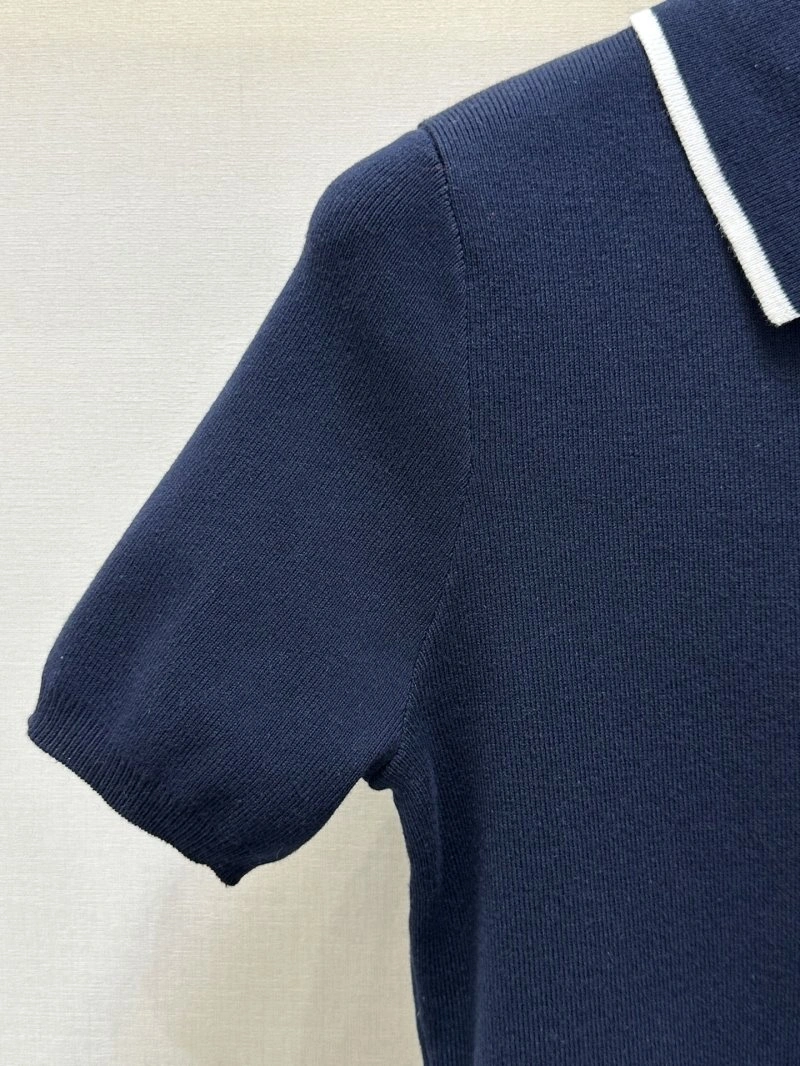 Durable Unclassified Brand T-Shirts 147258