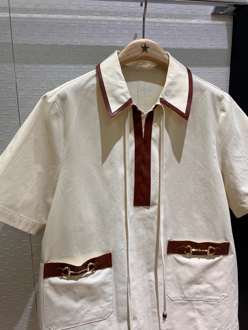 Tailored Unclassified Brand T-Shirts 147249