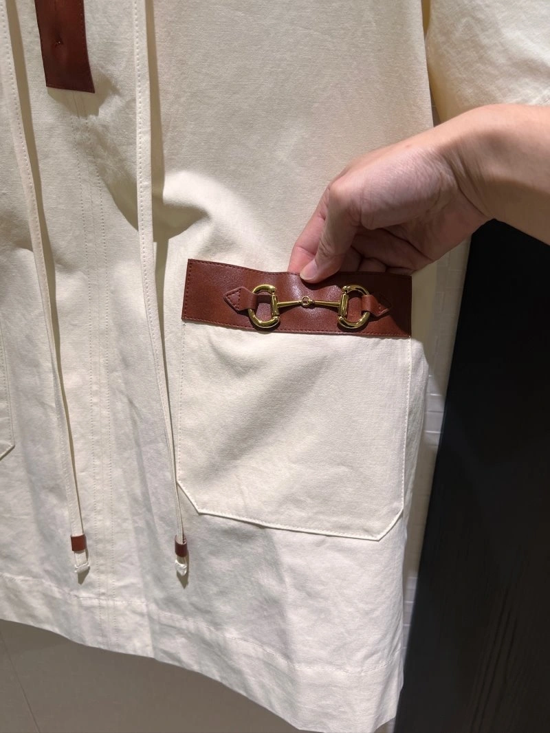 Tailored Unclassified Brand T-Shirts 147249