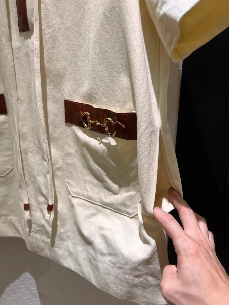Tailored Unclassified Brand T-Shirts 147249