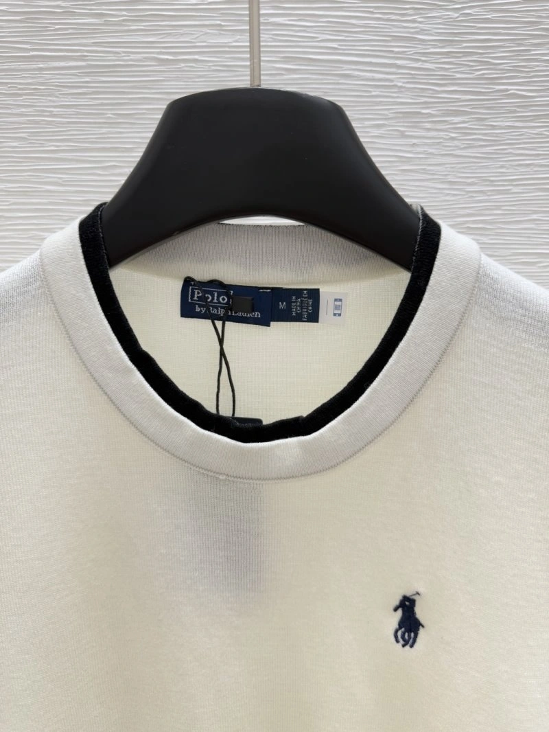 Fashionable Unclassified Brand T-Shirts 147240
