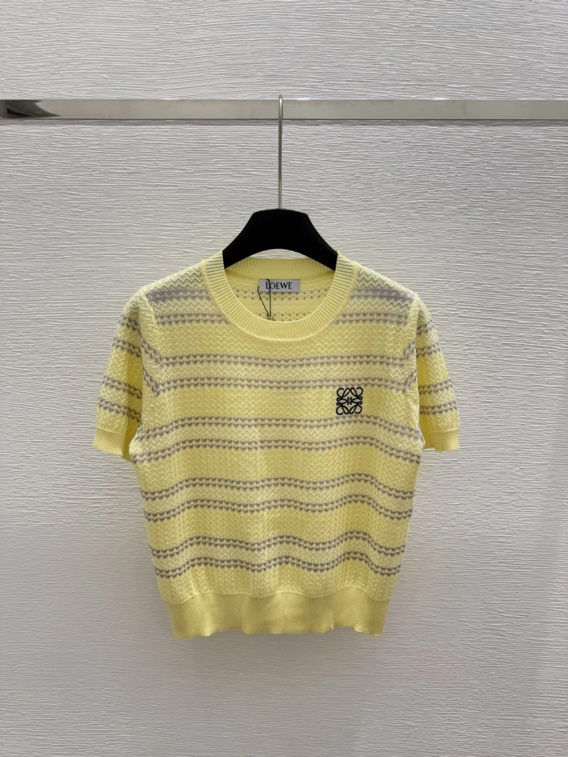 Efficient Unclassified Brand T-Shirts 147236