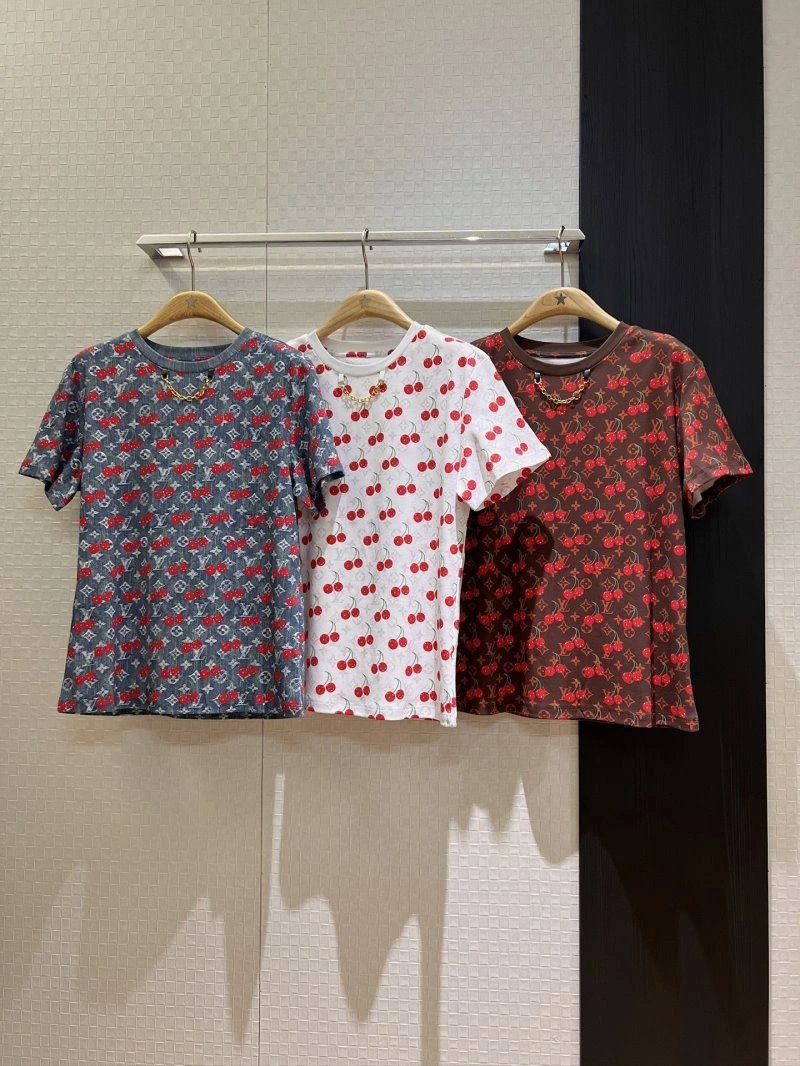 Packable Unclassified Brand T-Shirts 147220