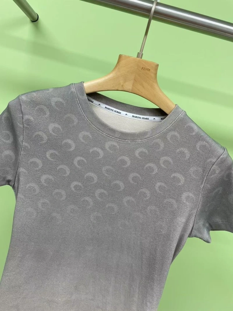 Stylish Unclassified Brand T-Shirts 147211
