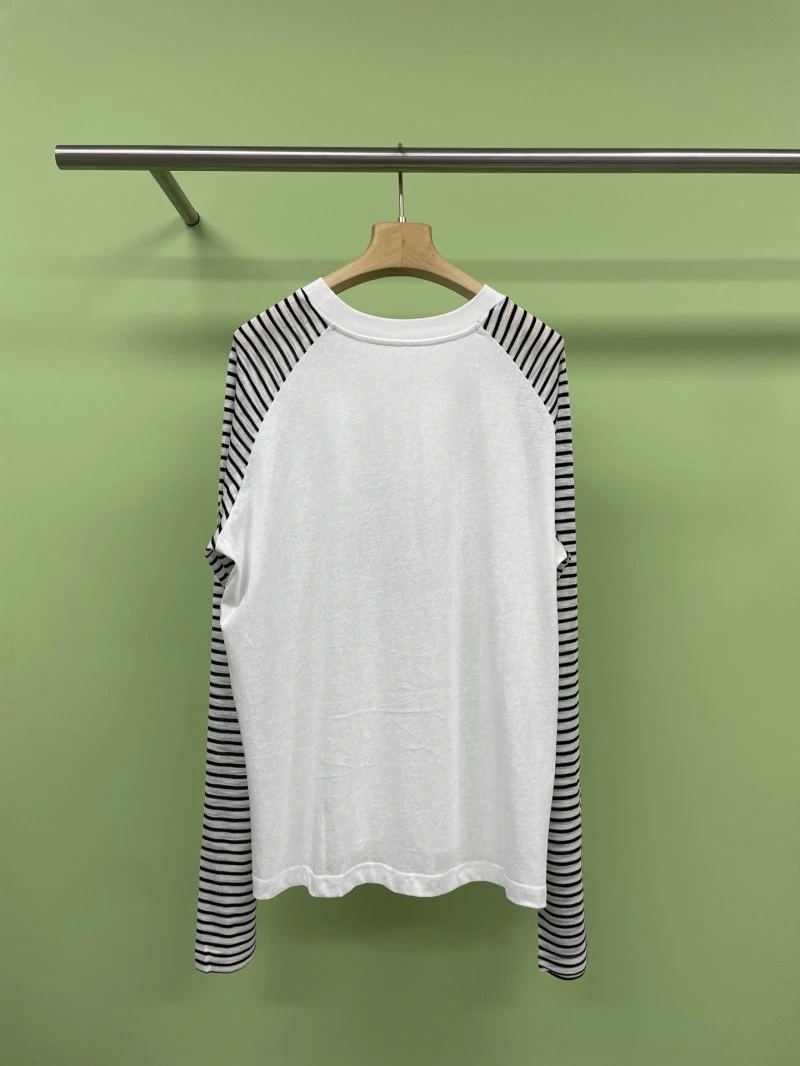 WellDesigned Unclassified Brand T-Shirts 147210