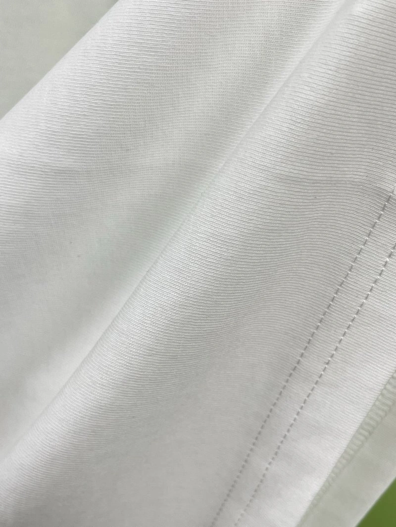 Vibrant Unclassified Brand T-Shirts 147213