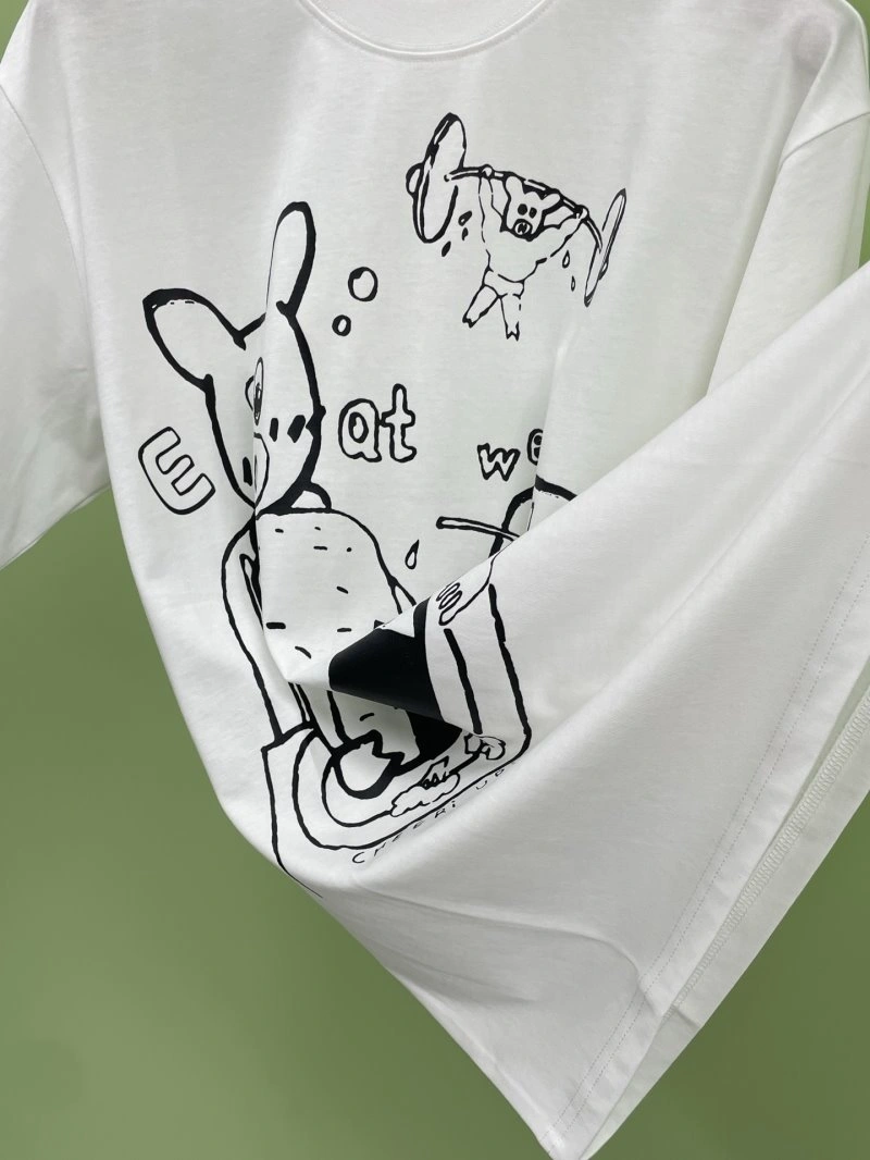 Vibrant Unclassified Brand T-Shirts 147213