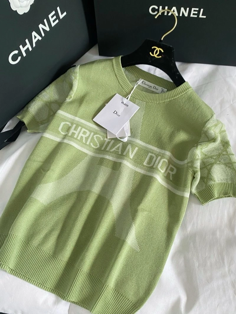 Unclassified Brand T-Shirts Practical 147200