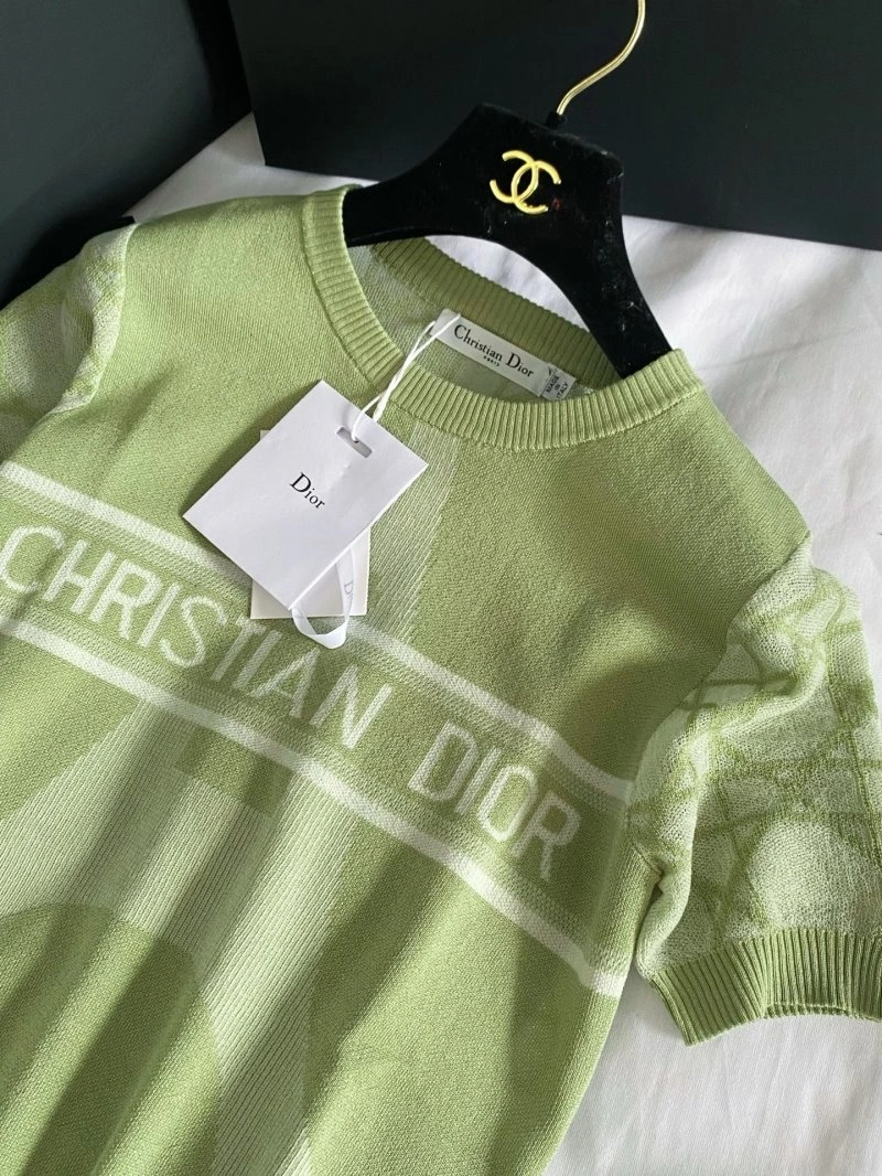 Unclassified Brand T-Shirts Practical 147200