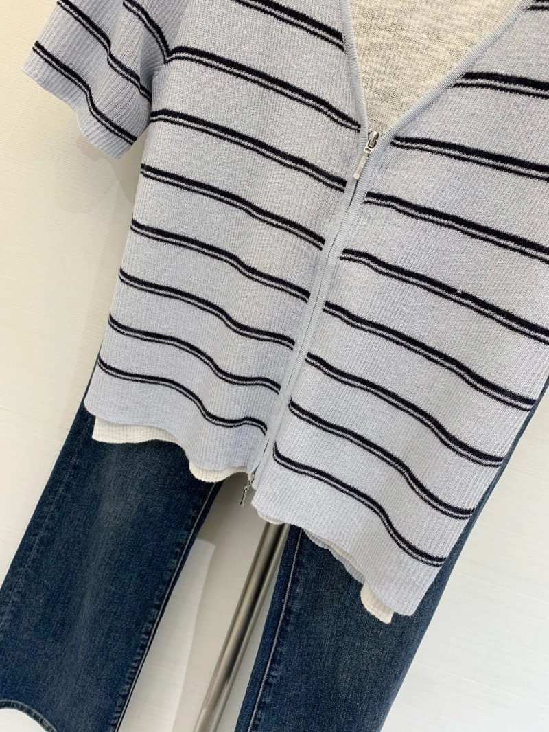 NewStyle Unclassified Brand T-Shirts 147194