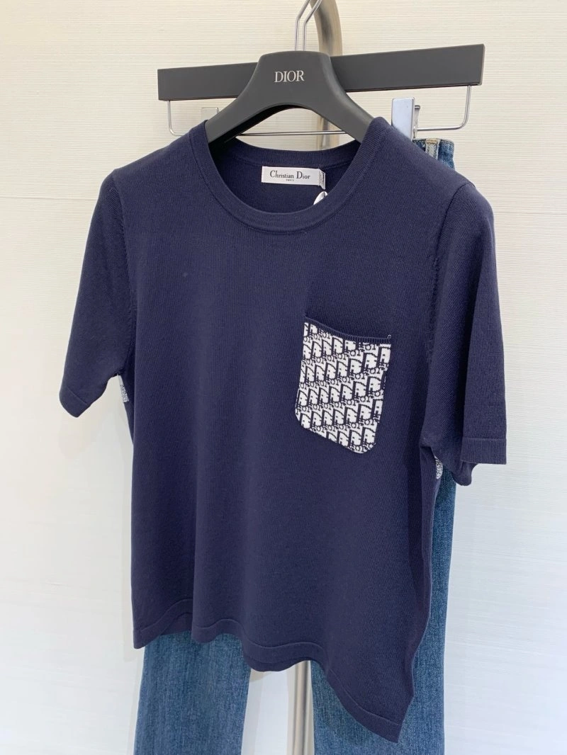 Efficient Unclassified Brand T-Shirts 147169