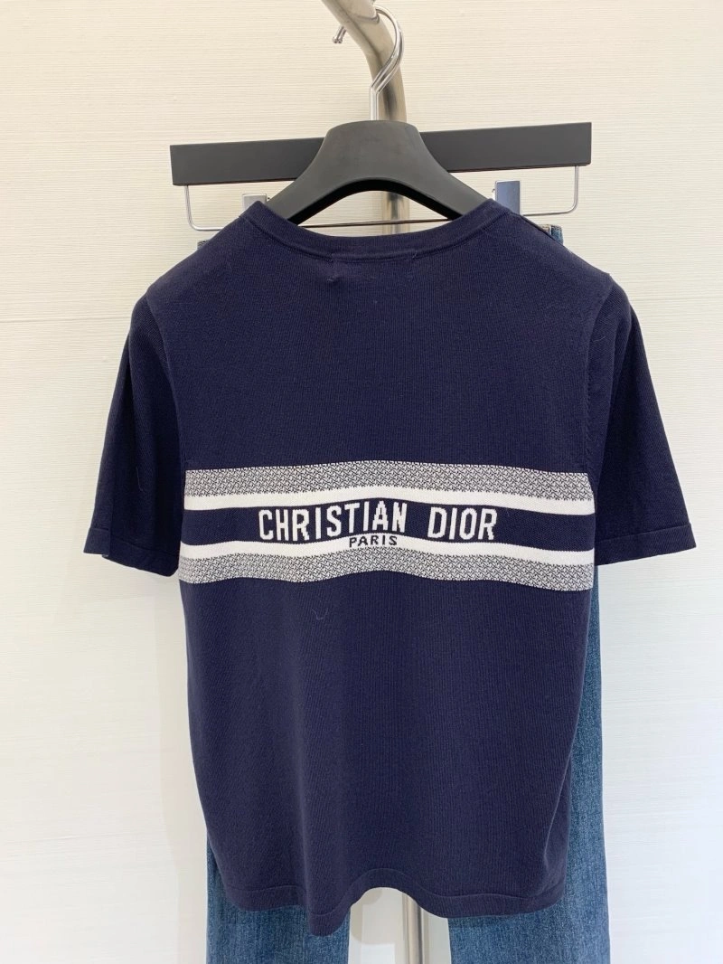 Efficient Unclassified Brand T-Shirts 147169