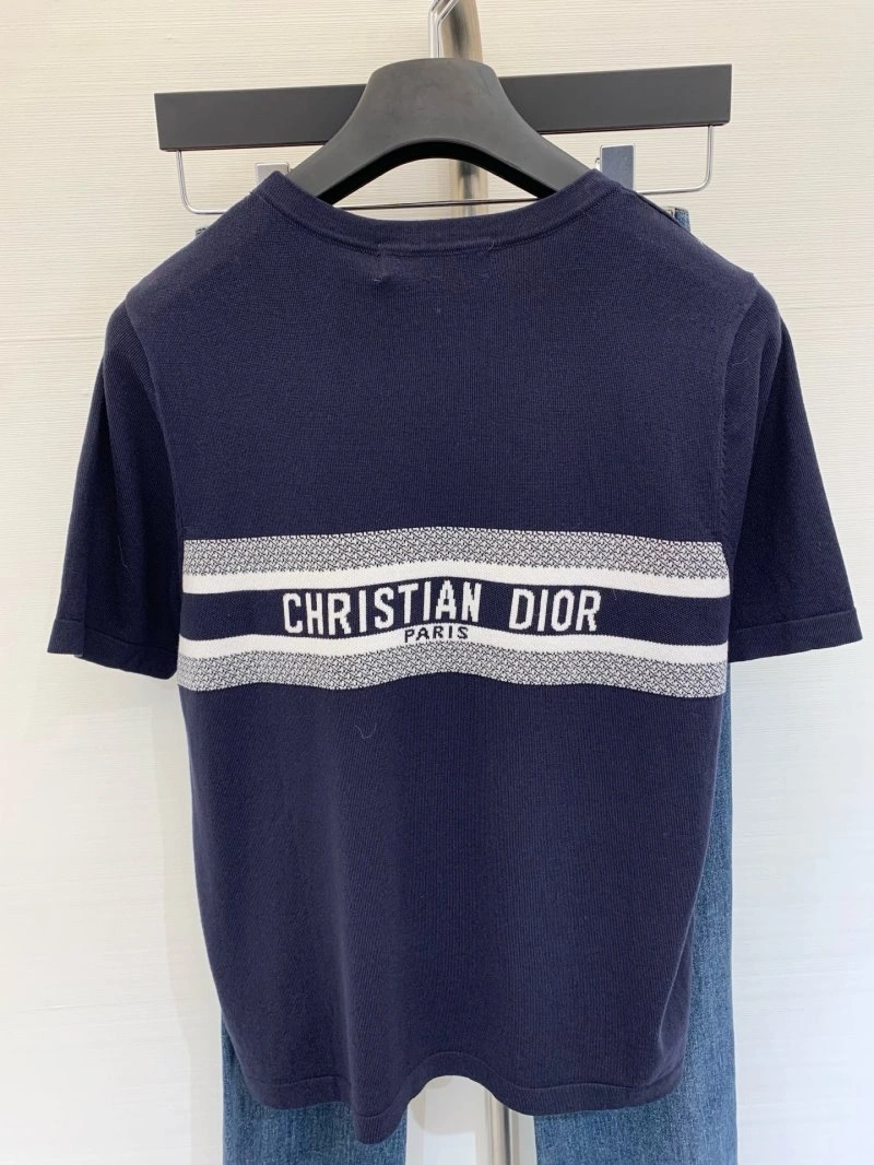 Efficient Unclassified Brand T-Shirts 147169