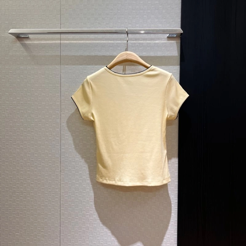 Durable Unclassified Brand T-Shirts 147141