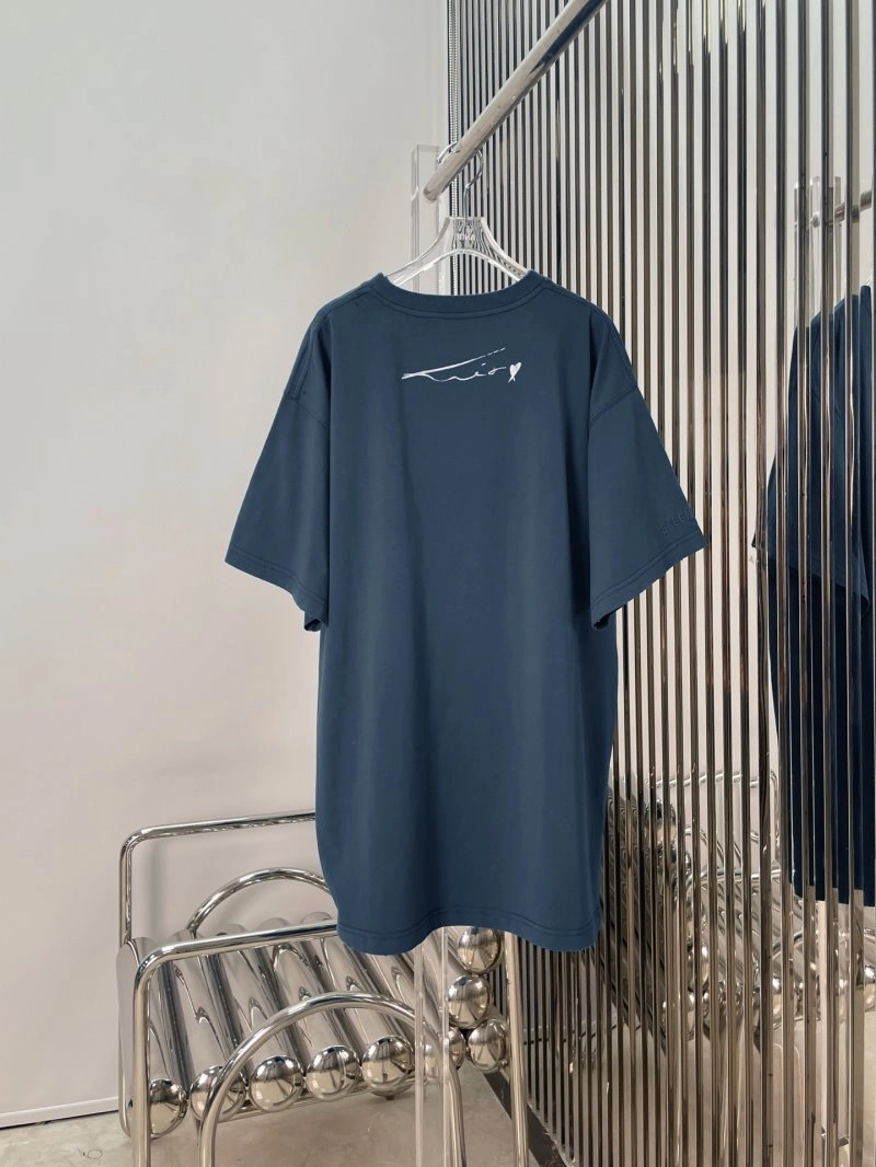 WaterResistant Unclassified Brand T-Shirts 147137