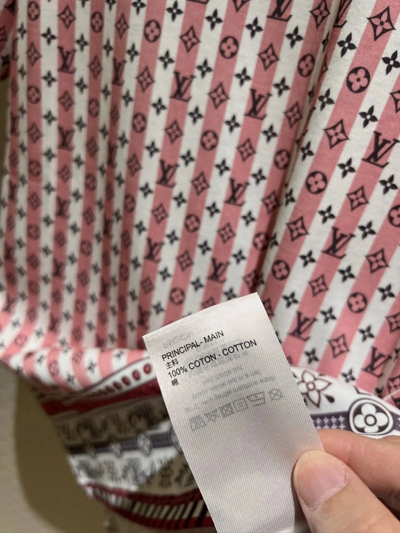 Durable Unclassified Brand T-Shirts 147123