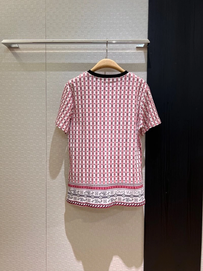 Durable Unclassified Brand T-Shirts 147123