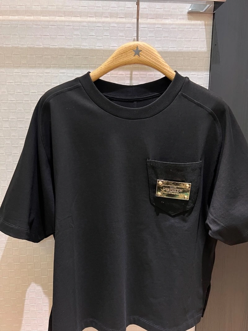 Unclassified Brand T-Shirts Attractive 147122
