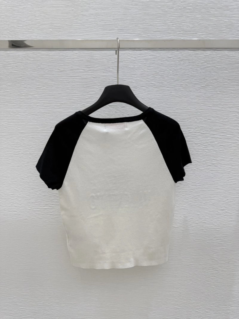 Tailored Unclassified Brand T-Shirts 147111