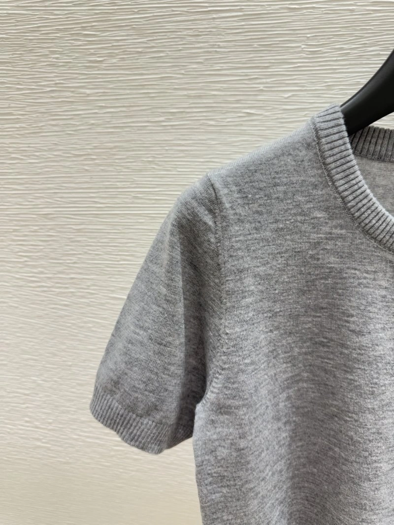 UrbanStyle Unclassified Brand T-Shirts 147109