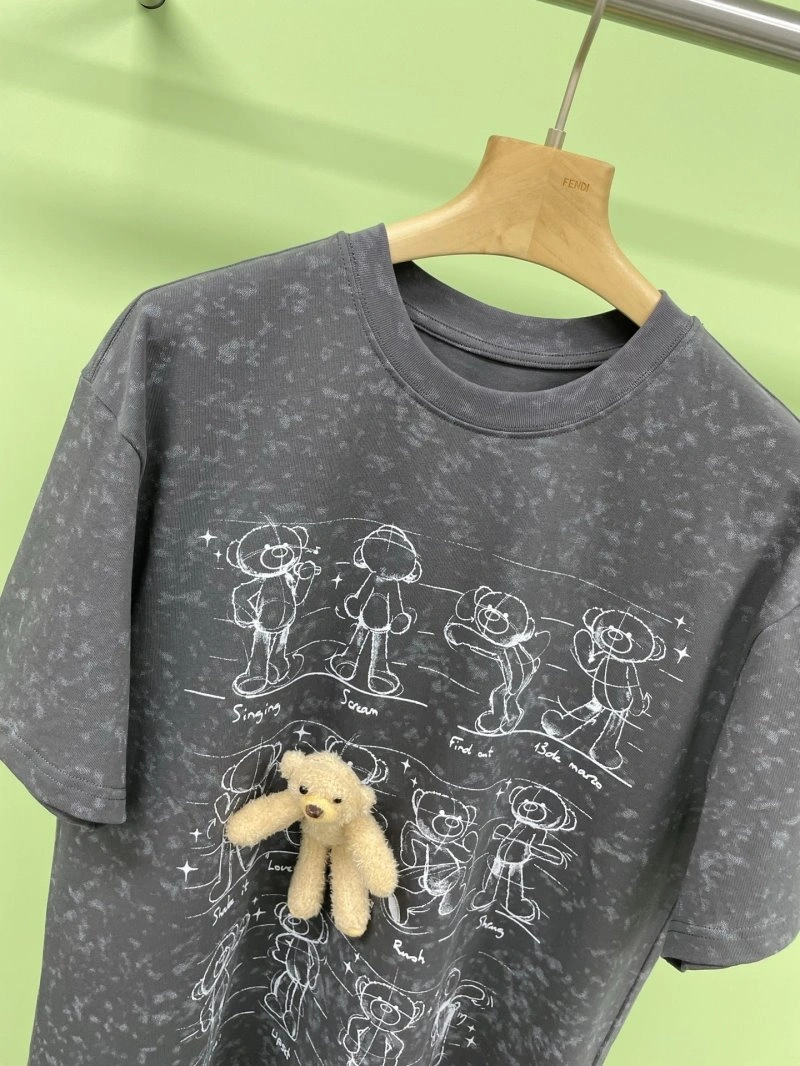 SmoothTexture Unclassified Brand T-Shirts 147128