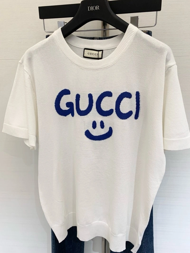 OdorResistant Unclassified Brand T-Shirts 147100
