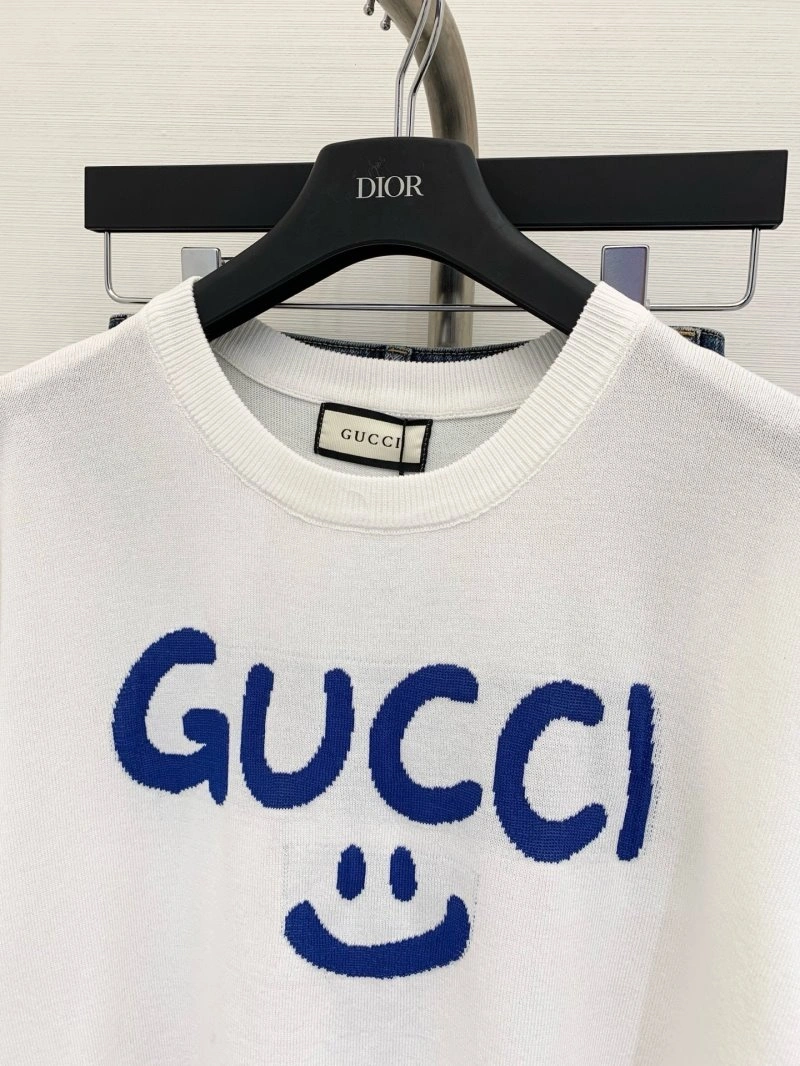 OdorResistant Unclassified Brand T-Shirts 147100