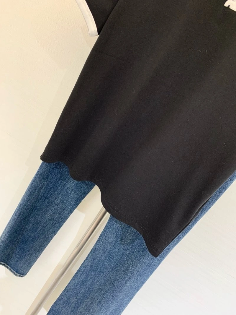 Chic Unclassified Brand T-Shirts 147108