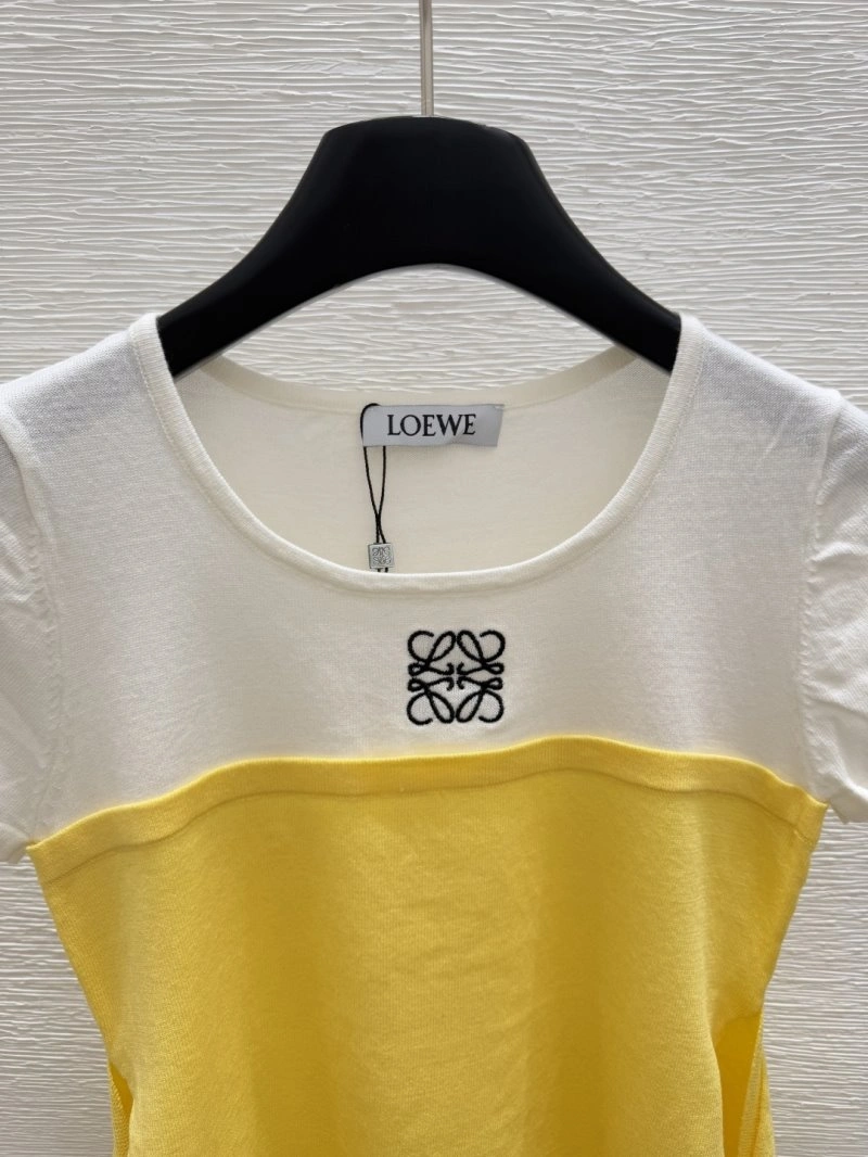 Stylish Unclassified Brand T-Shirts 147095