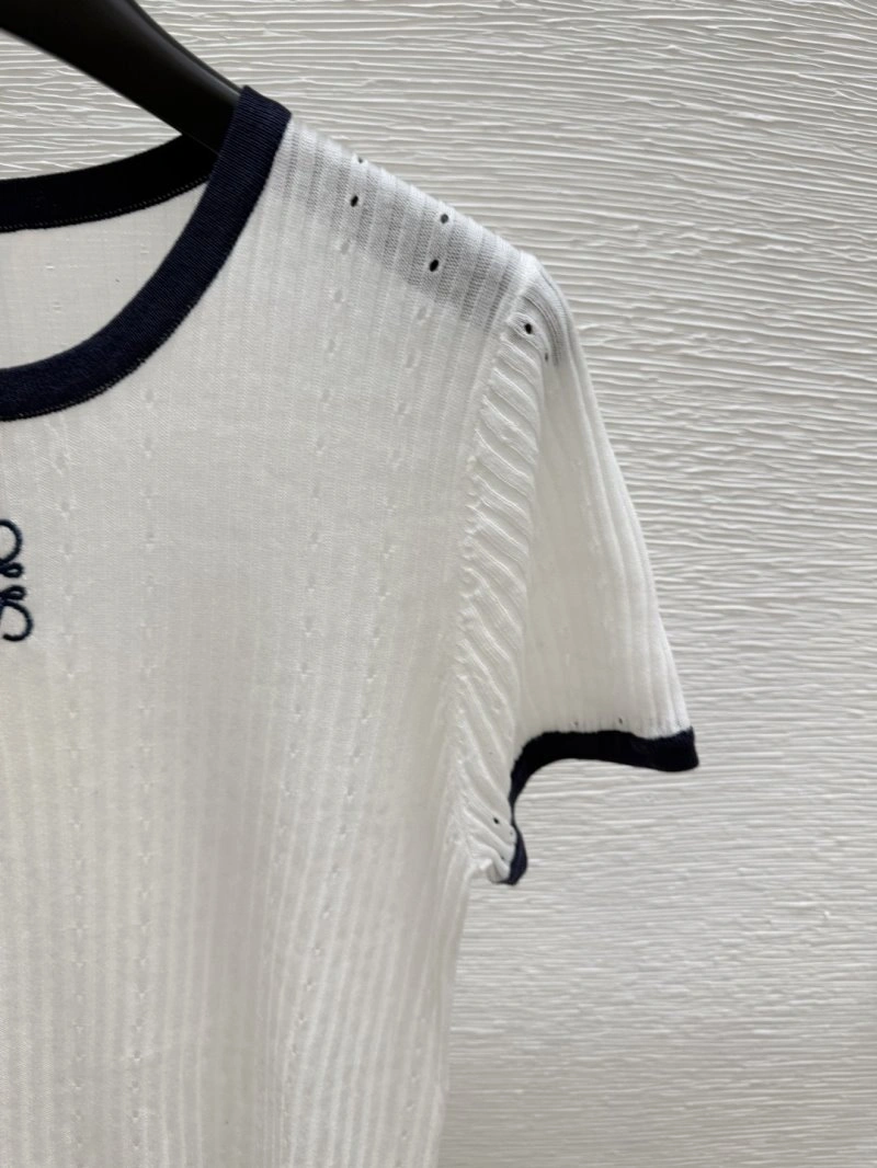 QuickDry Unclassified Brand T-Shirts 147090