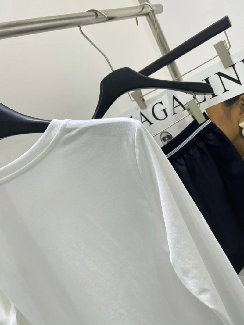 ZipUp Unclassified Brand T-Shirts 147089